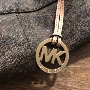 Michael kors tote purse